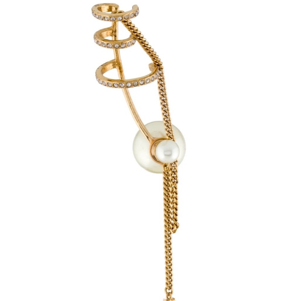 NWT- Dior single ear crawler Pearl Earring - Picture 3 of 5